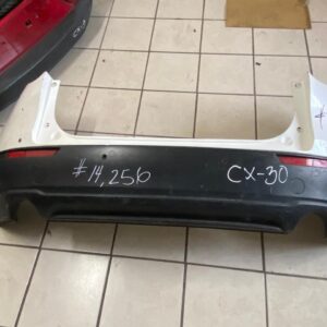 #14,256 CX30 20-25 FASCIA TRASERA