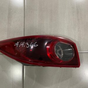#14,366 MAZDA 3 2015 CALAVERA IZQ