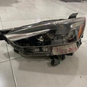 #14,383 CX3 19 LED FARO IZQ