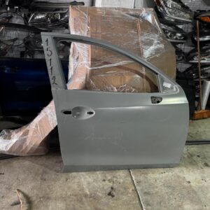 #15,112 MAZDA 2 PUERTA DEL DER