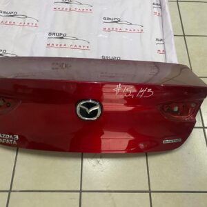 #15,143 MAZDA 3 TAPA CAJUELA